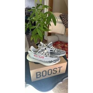 adidas Yeezy Boost 350 V2 "Zebra" White/Black Red SPLY-350 Sneakers US 8.5 w/Box